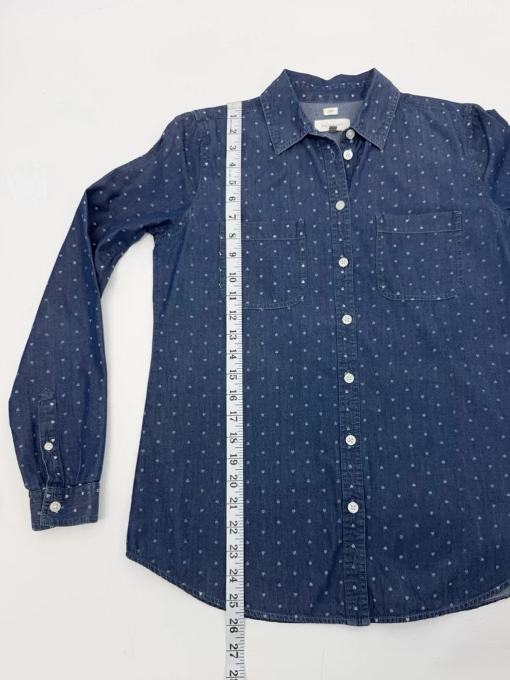 LOFT Softened Chambray Heart Print Button Down Shirt Size Small 100% Cotton - Picture 9 of 12